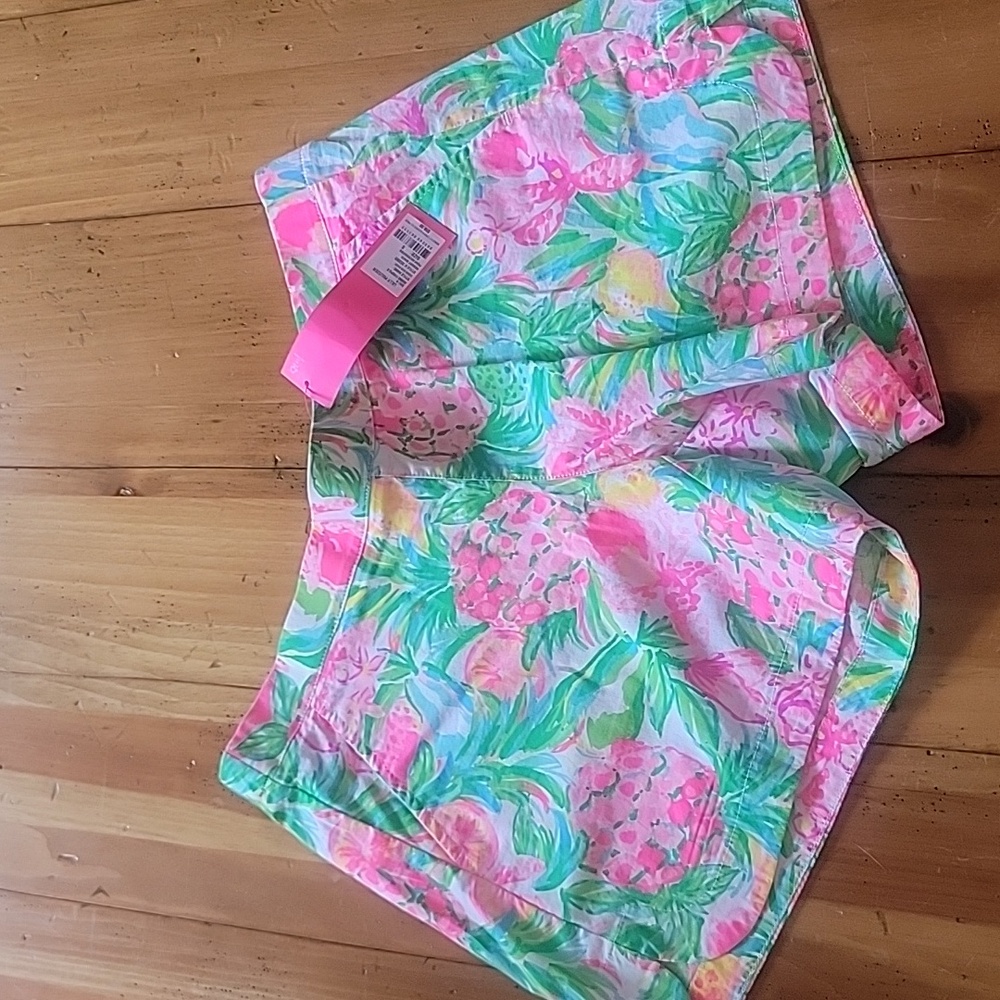 Lilly Pulitzer Ocean View shorts PEAR NECESSITIES